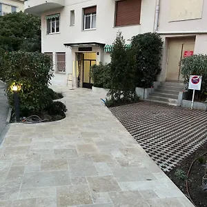 Promenade Carré D Or Appartement